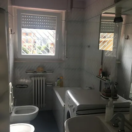 Проживание в семье Una Rotonda Sul Mare