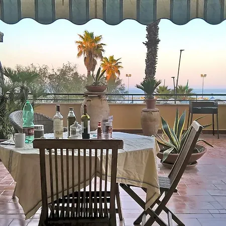 Una Rotonda Sul Mare Quarto em Acomodações Particulares *